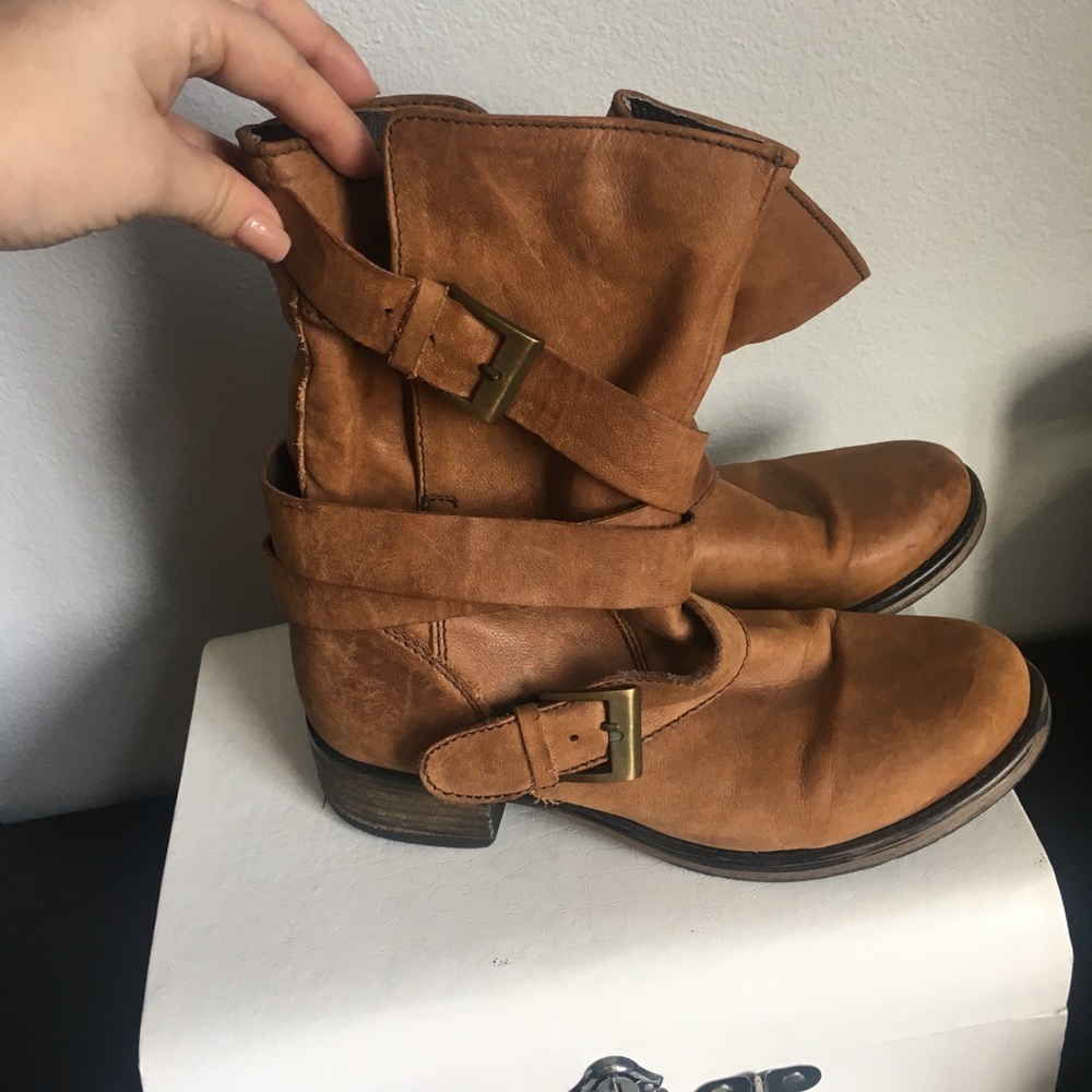 Steve Madden leather boots